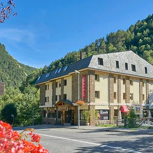 https://palarine.andorra-la-vella-hotels.net