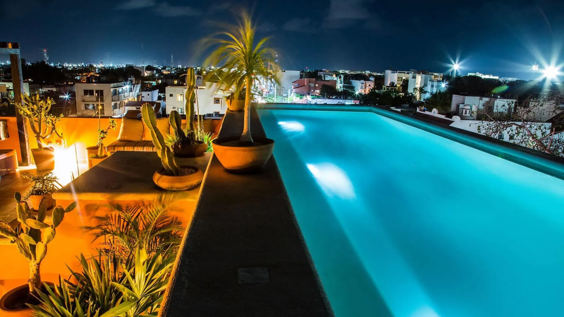 La Galeria By Bunik Hotell Playa del Carmen